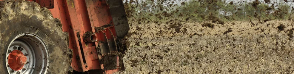 photo Épandage de lisier sur cultures