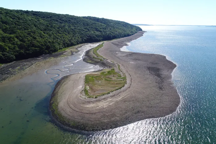 Photo Le sillon des Anglais, flèche de galets