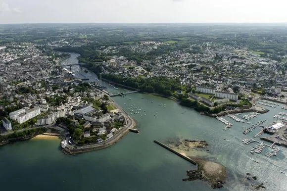 photo Vue aérienne de la Baie de Douarnenez