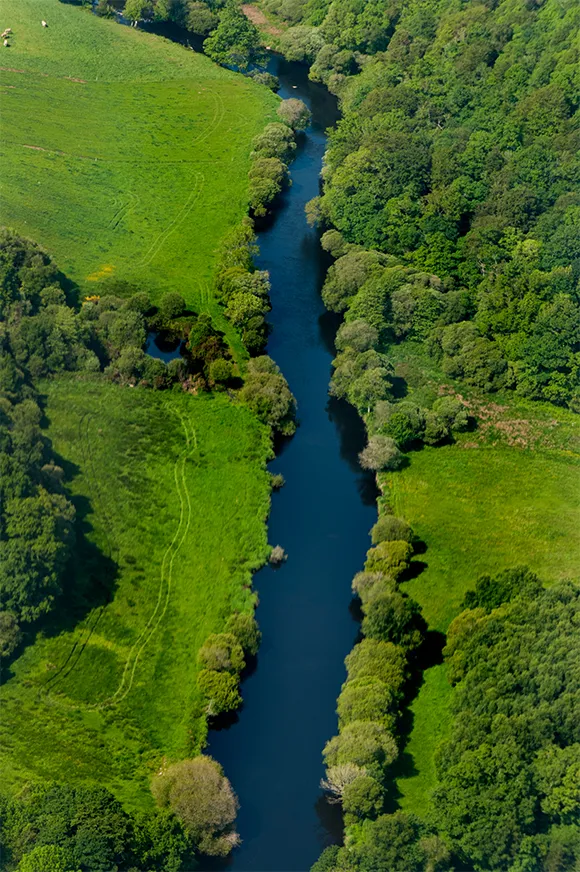 Photo Rivière en milieu rural breton