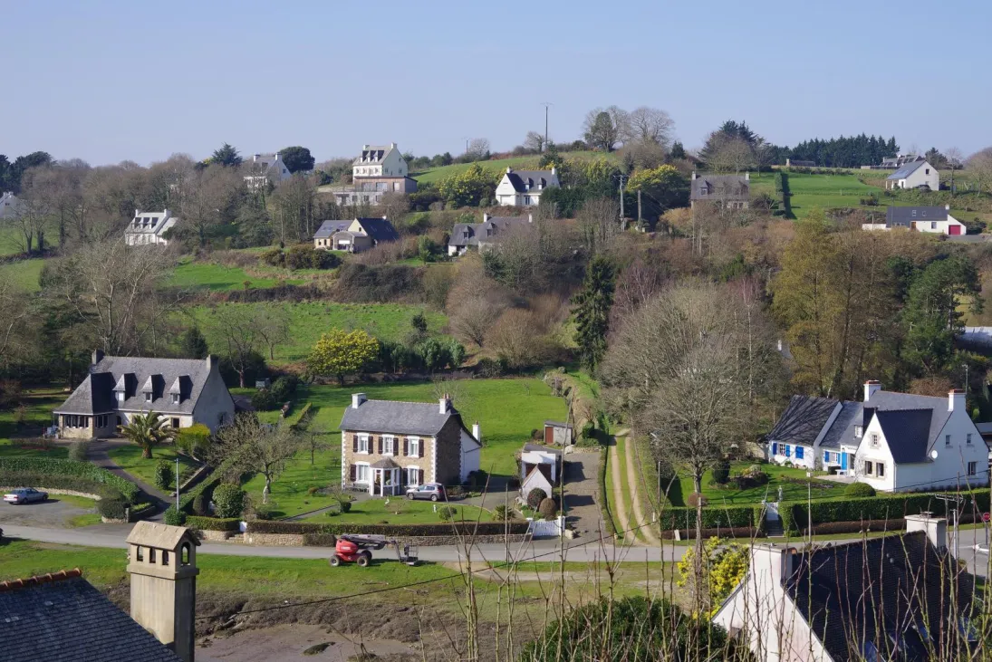 Photo Route départementale 8 à Plouguiel