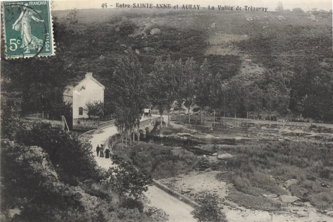 Photo Vue sur le Pont de Tréauray