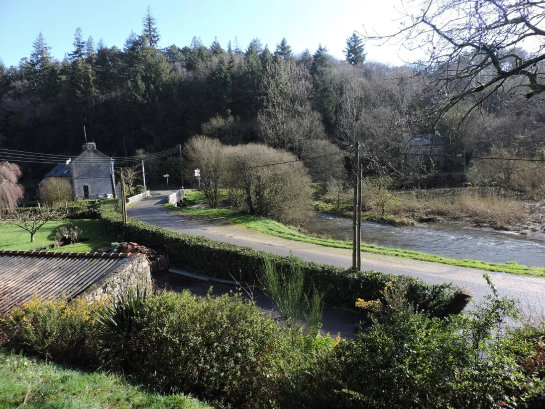 Photo Vue sur le Pont de Tréauray 
